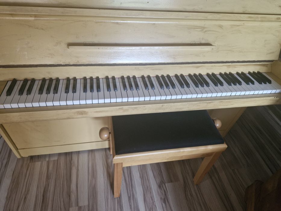 Pianino Instrument od stroiciela
