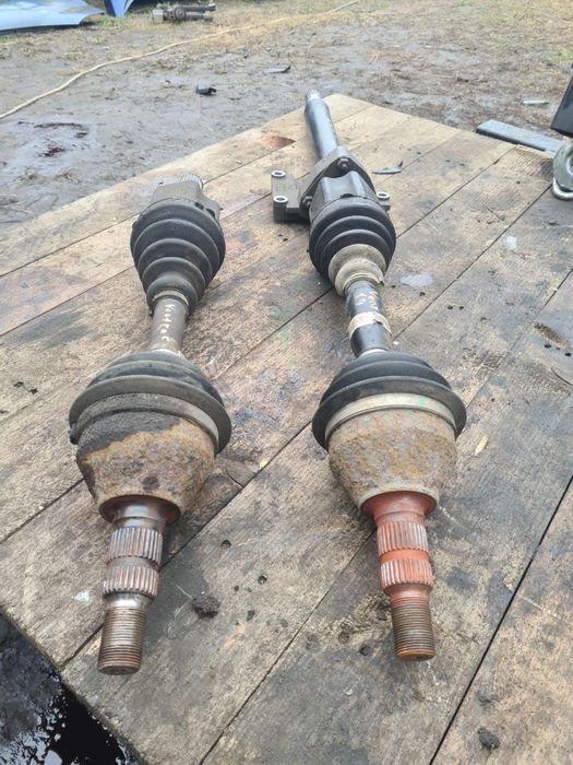 Піввісь полуось привід трошиб Opel Vectra C Signum Fiat Croma 1.9 AF40