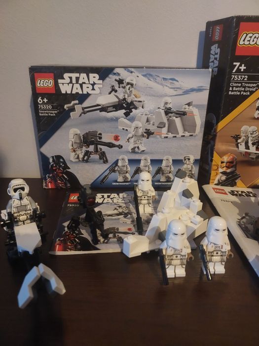 Lego Star Wars 75372 + 75320