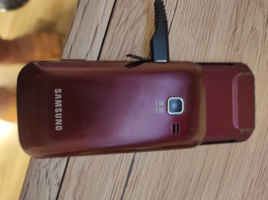 Telefon komórkowy GT C 3750
