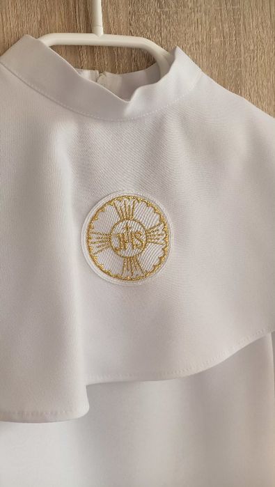 Alba komunijna chłopiec