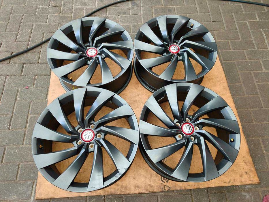 5x112 ALUFELGI R20 VW Passat B8 B9 Arteon R-Line Tiguan Superb ET40 8j