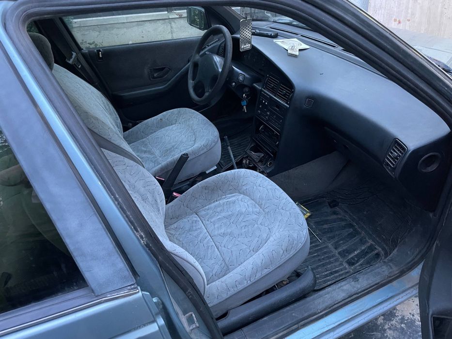 Peugeot 405 1,8