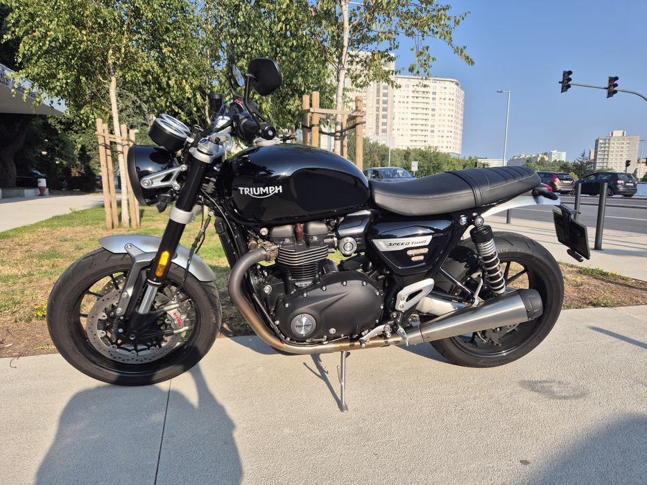 Triumph Speed Twin 1200