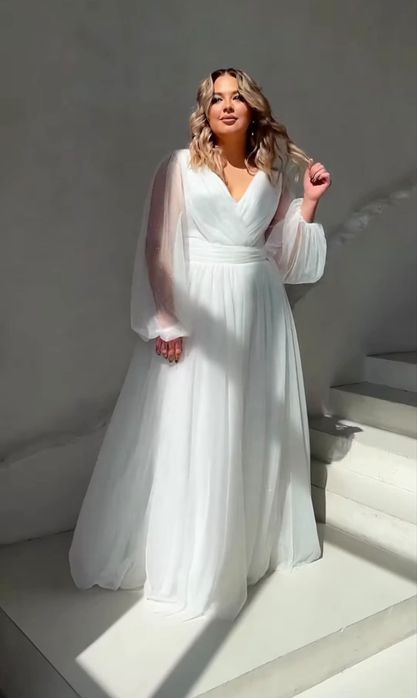 Весільна сукня Plussize