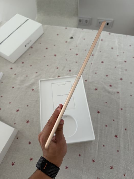 Ipad air wifi 64gb (vidro partido)