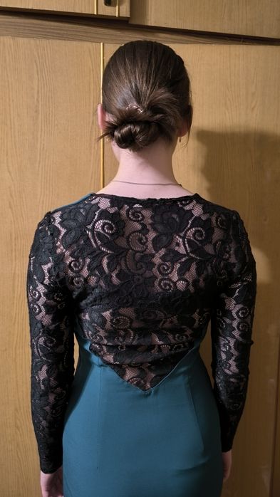 отдам 2сукні (платье) за шоколадку