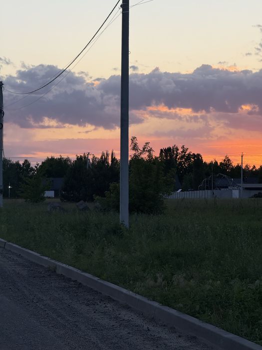 Ділянка біля лісу та озера | КМ Оклахома | 15 км від Києва | закрите містечко | Заходь