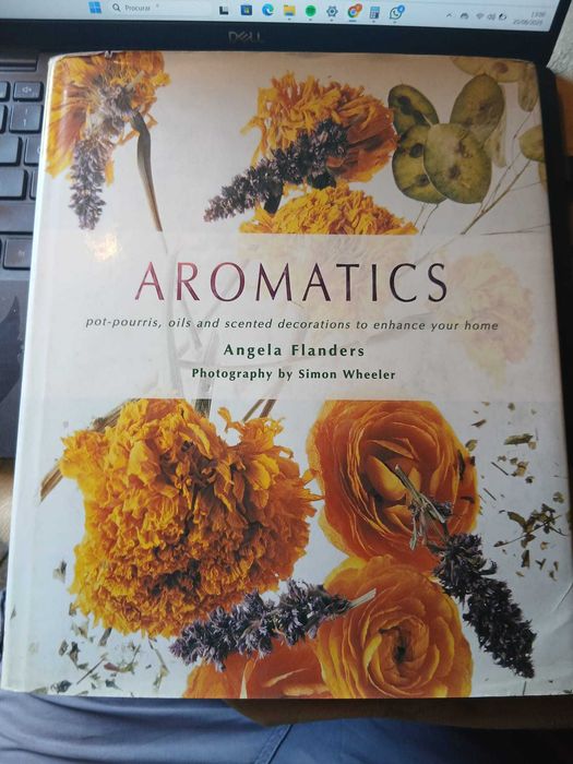 Angela Flandres, Aromatics
