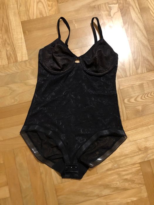 Sprzedam Czarne body 80B