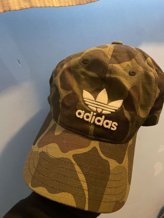 Vendo chapéus de marca