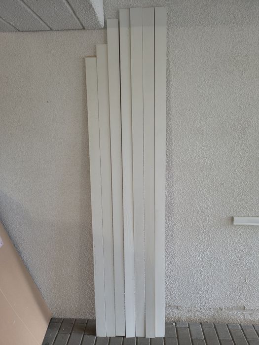 Listwy przypodłogowe drewniane sosnowe 14 mb wysokość 7 cm grubość 1,5 cm stan dobry - cena za 14 metrów listew