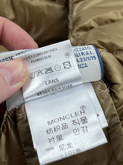 Moncler Lans Short Down Puffer Jacket  size 1