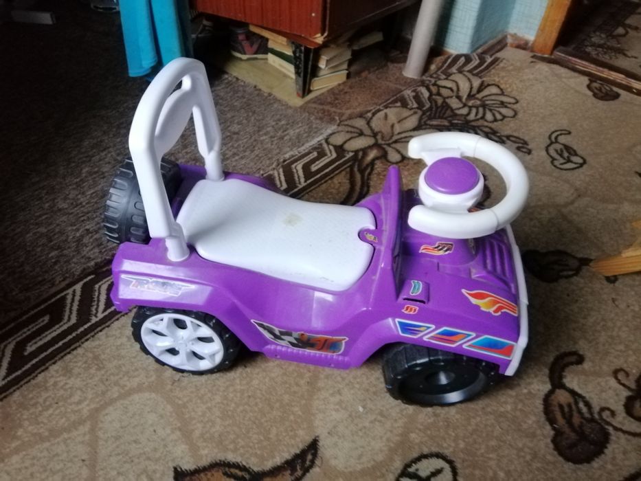 Толокар дитячий гарний