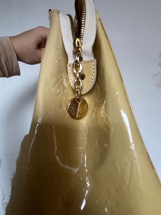 Louis Vuitton  сумка оригінал  VERNIS BREA MM bag authentic