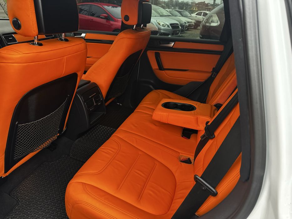 Фольксваген Таурег 3.0 дизель в отличном состоянии