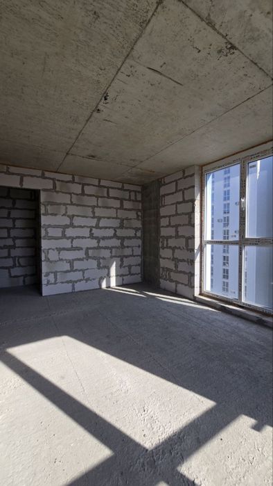 Терміновий продаж двохкім квартири Рудненська зданий будинок