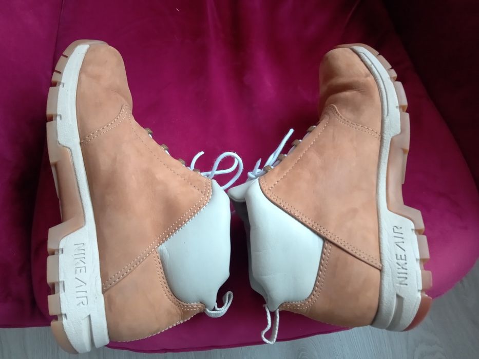 Buty Nike Air Source rozmiar 42, 5