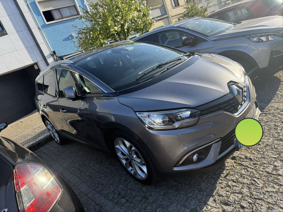 Vendo ou troco Renault Grand Scénic 2017 1.5 dCi 110 CV