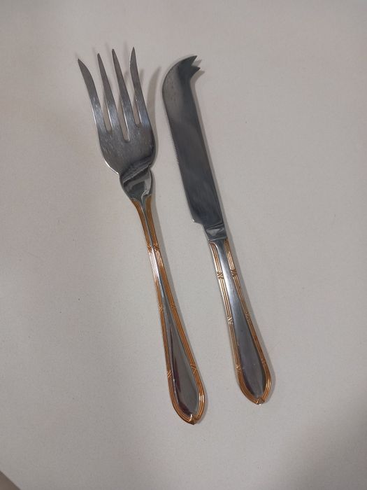 Talheres de Servir Carne - Banho Ouro