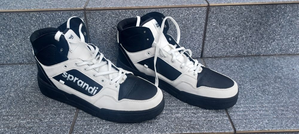 Buty sportowe 46