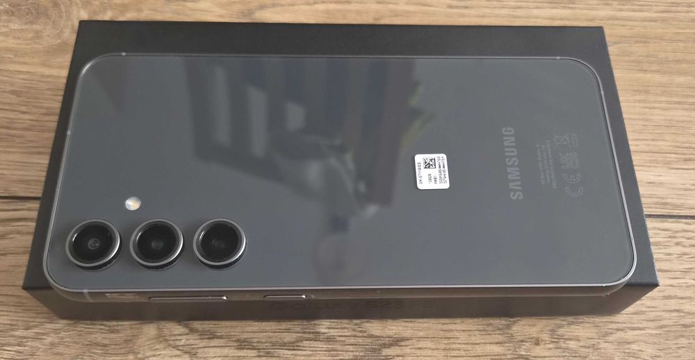 Telefon Samsung Galaxy S23 FE 128GB Grafitowy