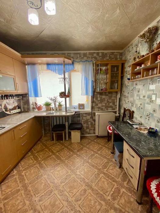 Продам 2 кімнатну квартиру м. Богодухів (404996)