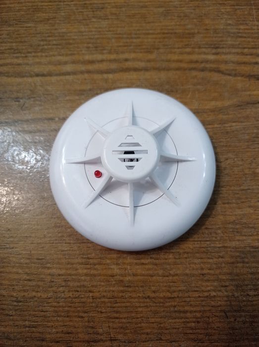 Датчик пожарный тепловой