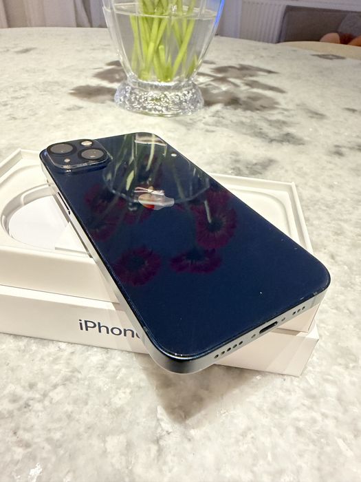 Iphone 13 / stan dobry / bateria 78%