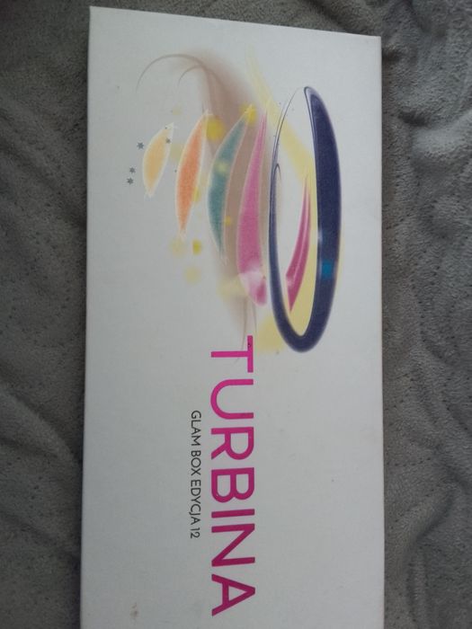 Paleta do cieni do powiek firmy Turbina glam boxedycja 12