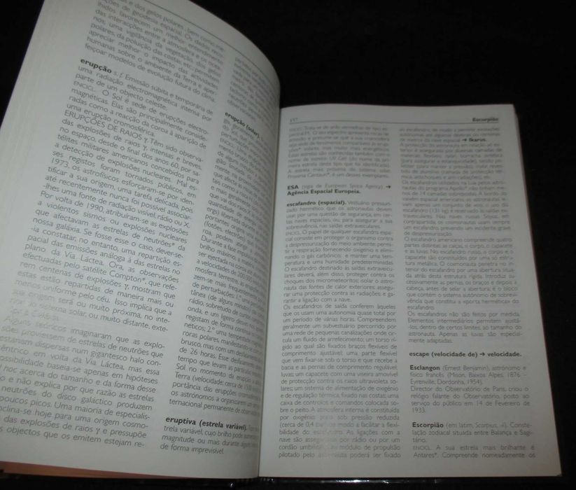 Livro Dicionário de Astronomia e do Espaço Jean-Pierre Penot