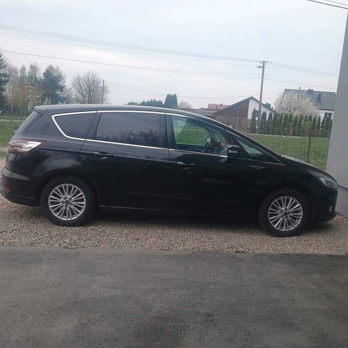 Ford S-Max
