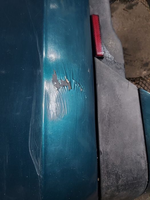 VW Golf III MK3 zderzak tyl tylny oryginał z dokładką dolną /tuning/