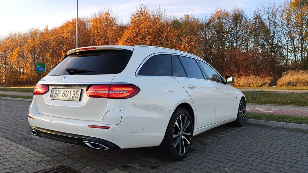 Transport osobowy VIP (4-6 osób)