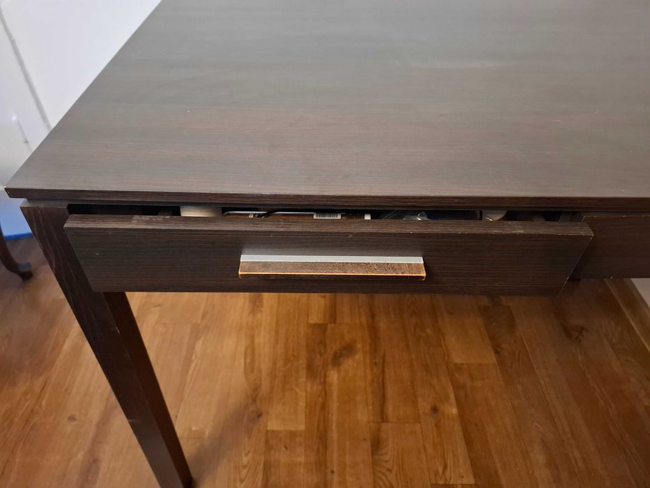 Biurko Black Red White wenge  seria Reset