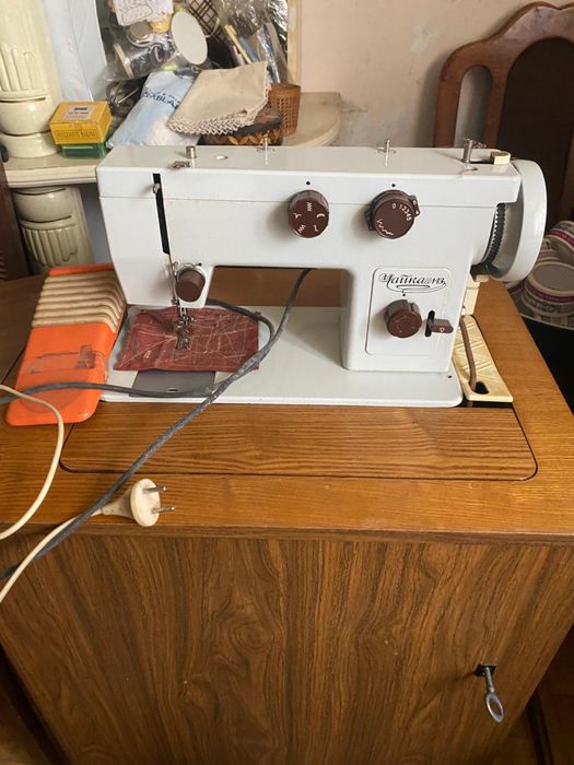 Швейна машинака