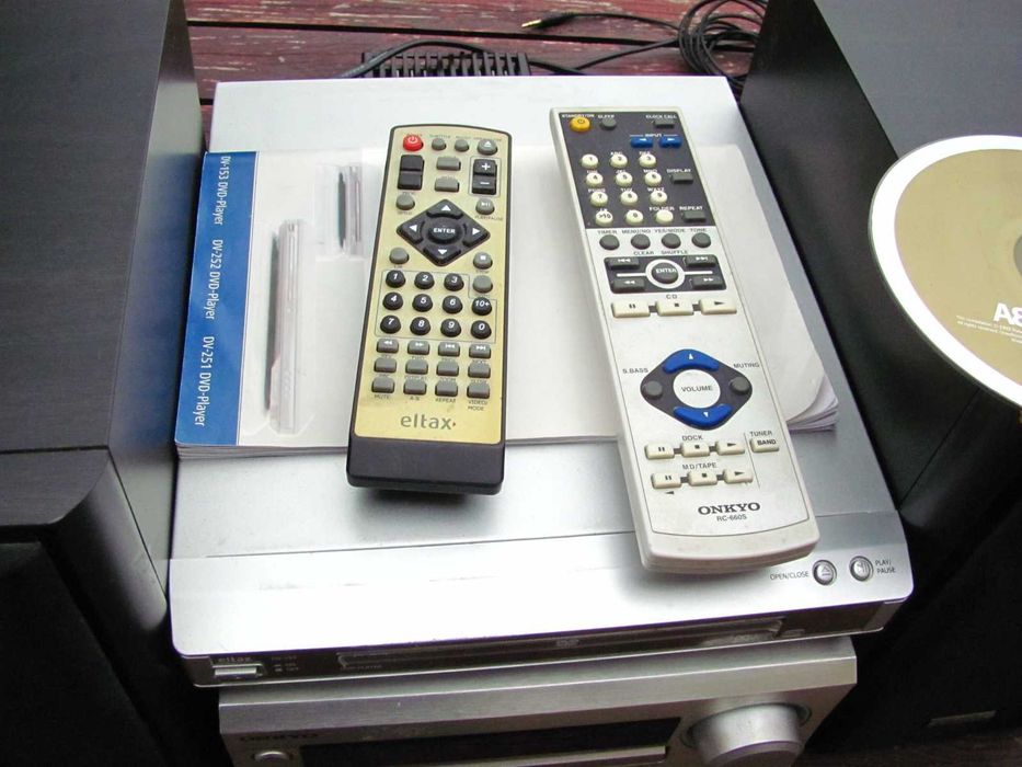 Mini wieża - amplituner stereo Onkyo CR-325 RDS CD/MP3/DVD audio in DVD 2x kolumny 2 piloty