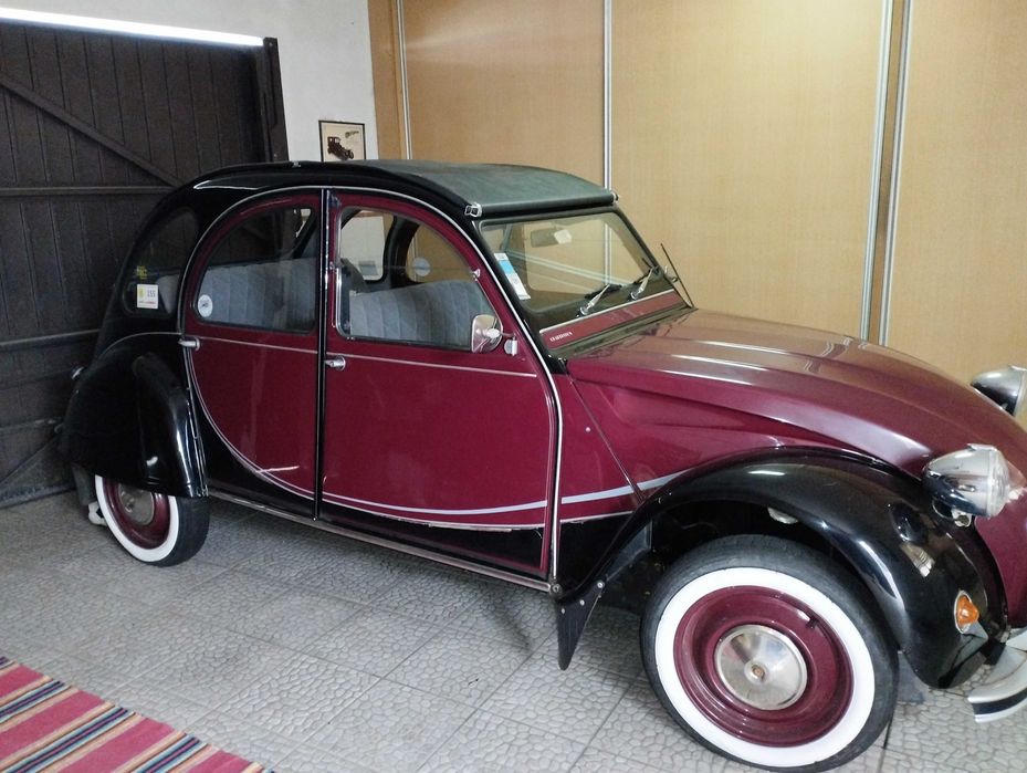 Citroen 2CV em muito bom estado
