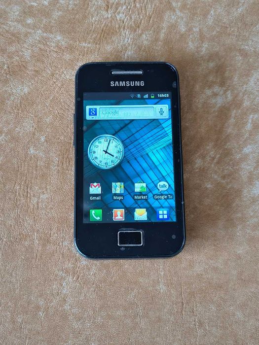 Telemóvel Samsung Galaxy Ace GT-S5830 com acessórios e cartão 8 GB