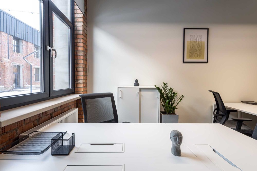 Приватний офіс для двох осіб у Regus KIVSH