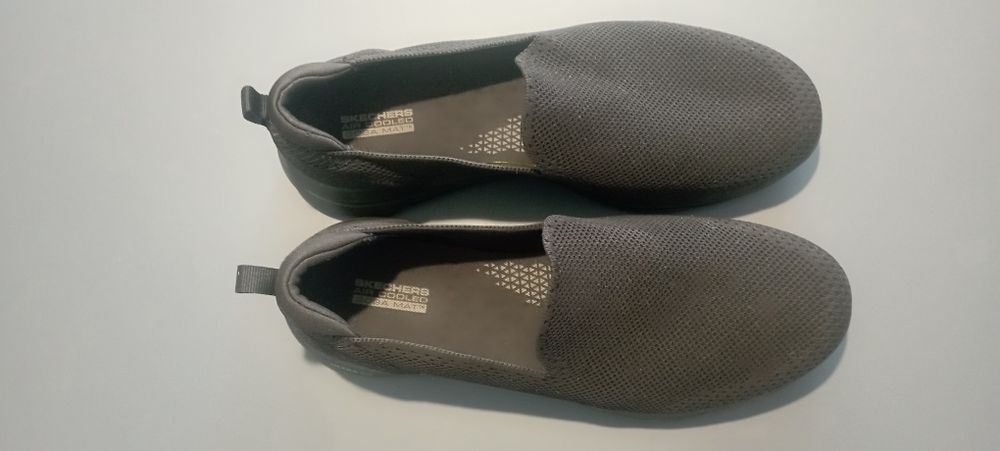 Чоловічі сліпони нові