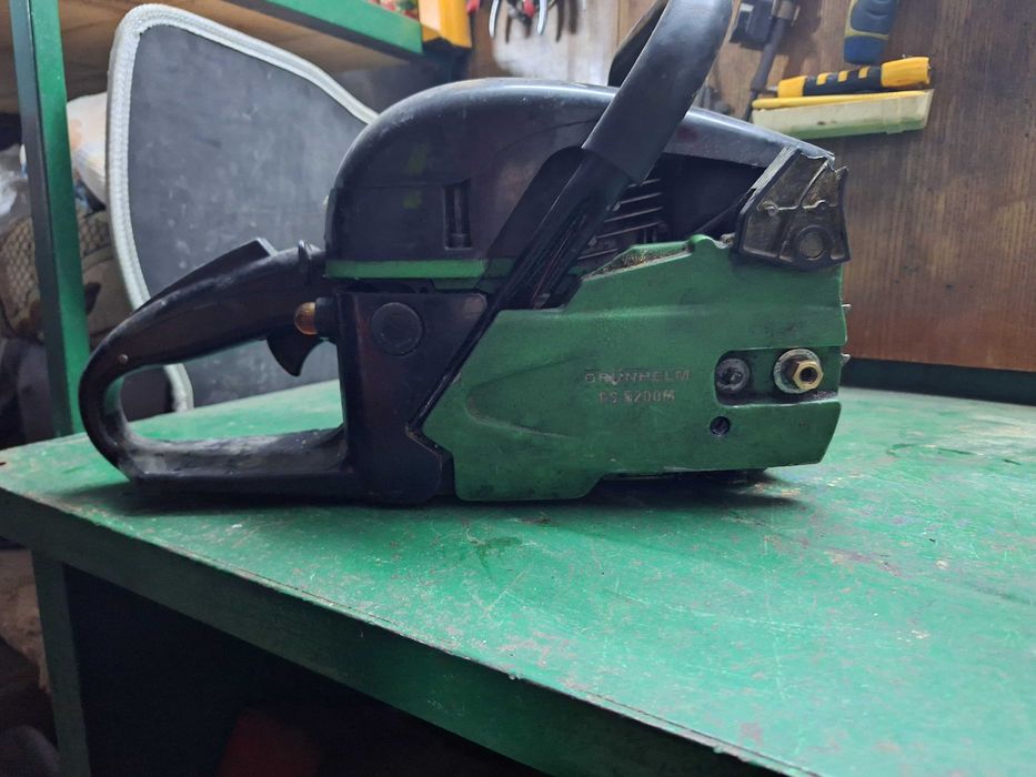 Бензопила Grunhelm