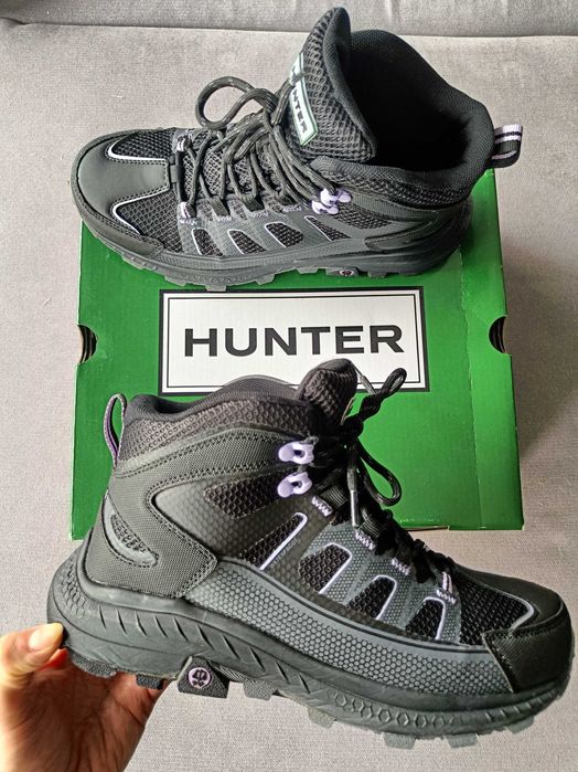Czarne buty trekkingowe Hunter Peak Revive RT MidWP górskie