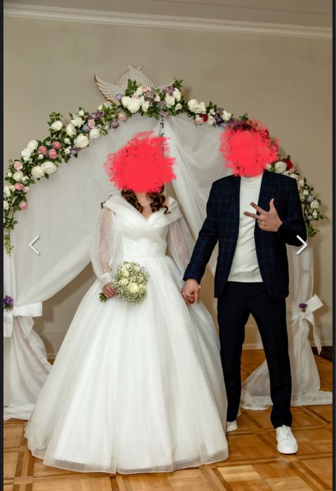 Продается свадебный наряд(платье,шубка,кольца)