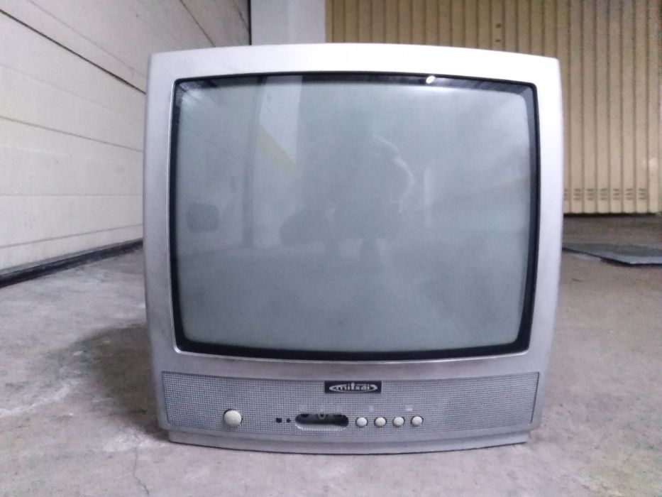 Televisão a cores compacta Mitsai