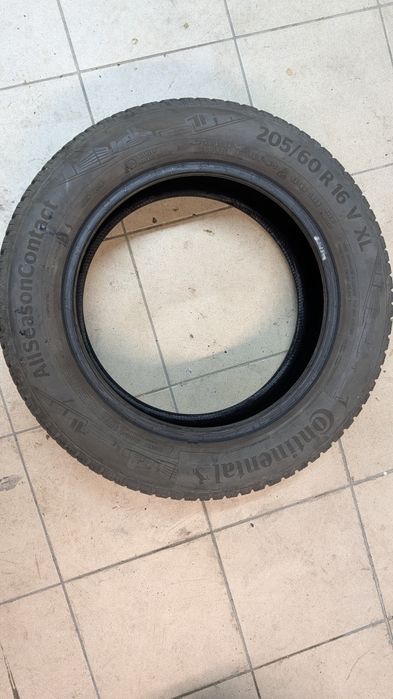 4x Opony zimowe Continental i Michelin  205x60 R16 v