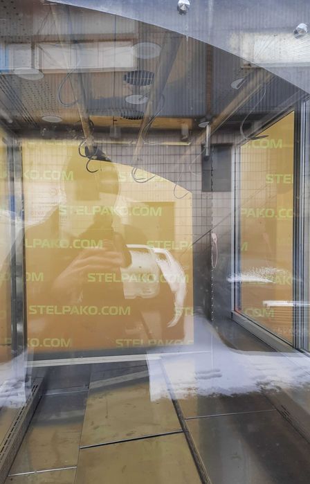 Вертикальна холодильна вітрина «HIT LINE MISSOURI» 1.3 м, Б/у 37748075