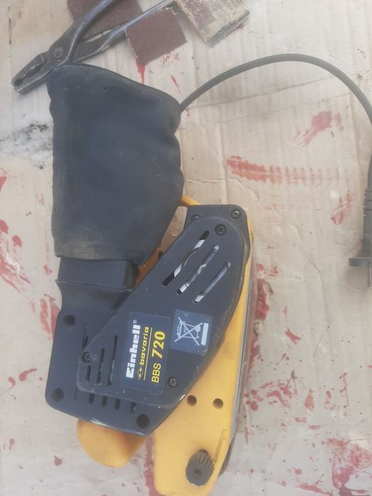 Продажленточная  шлиф машинка по дереву енхельBBC720