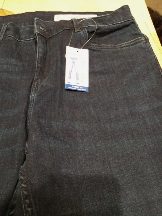 Nowe spodnie jeansowe rozm.42