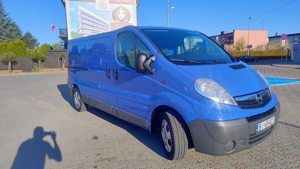 Opel Vivaro Opel Vivaro 2.0 CDTI 2012r  L2H1 niski-orginalny przebieg